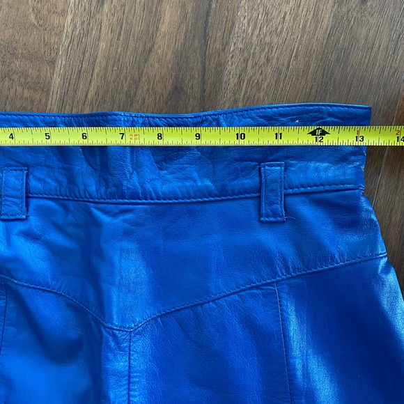Real Leather royal blue lined skirt size medium - Picture 3 of 5